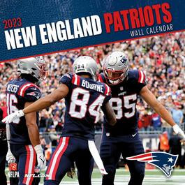 Turner Licensing New England Patriots NFL Monthly Wall Calendar, 12” x 24”, Made with exceptional quality, the 12x12 calendar! (September 2021 through December 2022)